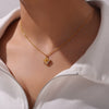 Wholesale Jewelry Simple Style 316L Stainless Steel Blade Chain Fourleaf Clover Inlaid Zircon Pendant Goldplated Necklace With Geometric Pattern