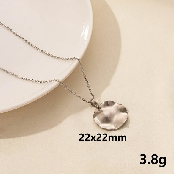 Wholesale Jewelry Simple Style Triangle Round Oval 304 Stainless Steel Chain Pendant Necklace