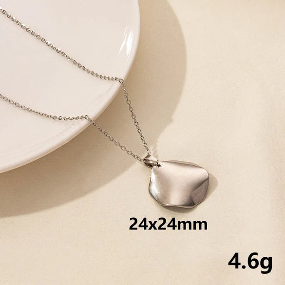 Wholesale Jewelry Simple Style Triangle Round Oval 304 Stainless Steel Chain Pendant Necklace