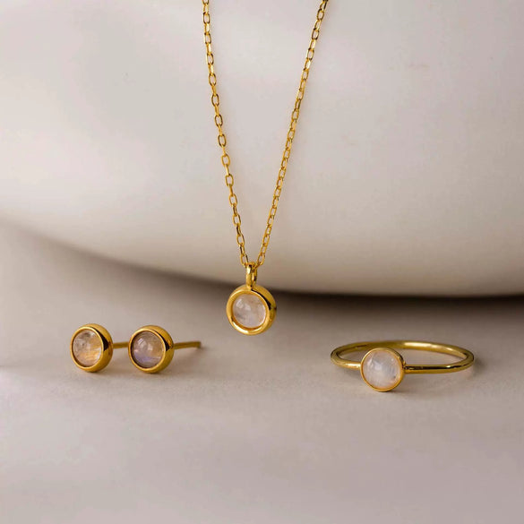 Wholesale Jewelry Stainless Steel And Titanium Steel Geometric Heartshaped Pendant Necklace Electroplated 18K Gold Color