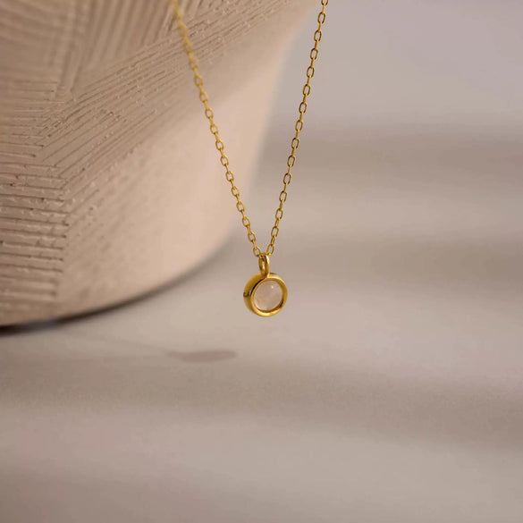 Wholesale Jewelry Stainless Steel And Titanium Steel Geometric Heartshaped Pendant Necklace Electroplated 18K Gold Color