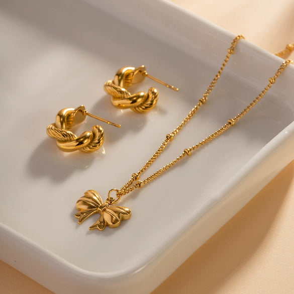 Wholesale Jewelry Stainless Steel Bead Chain Butterfly Pendant Necklace 18K Goldplated