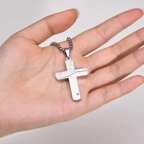 Wholesale Jewelry Stainless Steel Crack Cross Pendant Necklace For Men With Electroplating Fashion Style