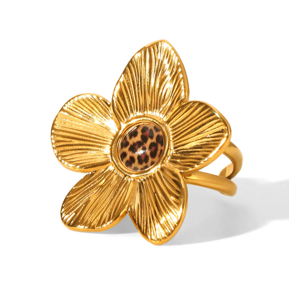 Wholesale Jewelry Stainless Steel Electroplated Wave Shaped Flower Pattern Ring And Bracelet For Women