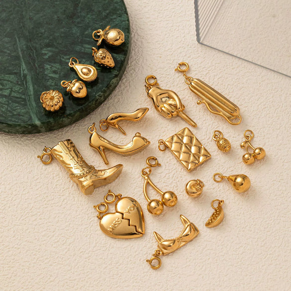 Wholesale Jewelry Stainless Steel Fruit Pattern Electroplated Pendant Necklace