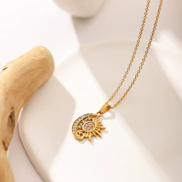 Wholesale Jewelry Stainless Steel Geometric Electroplated Moon Sun God Pendant Necklace For Women