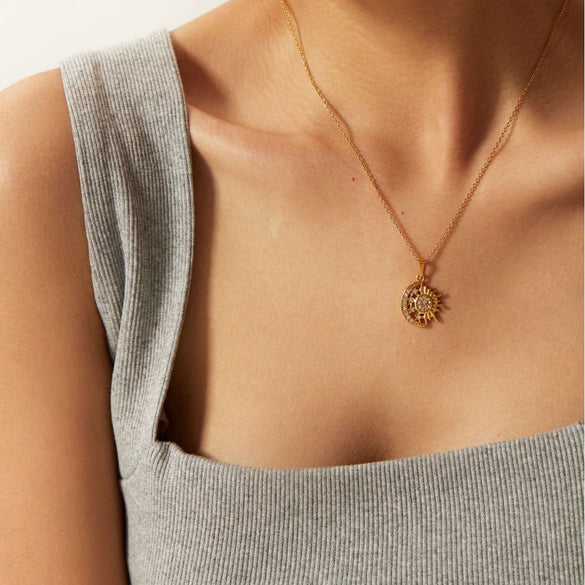 Wholesale Jewelry Stainless Steel Geometric Electroplated Moon Sun God Pendant Necklace For Women