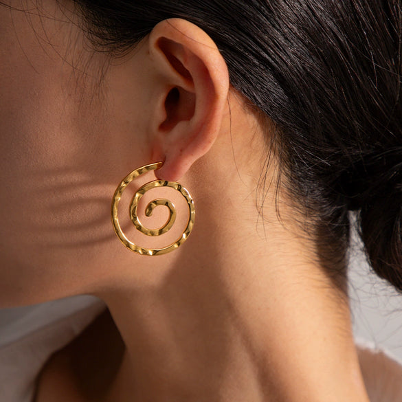 Wholesale Jewelry Stainless Steel Geometric Exaggerated Fun Spiral Line Hammer Pattern Earrings For Women Electroplated