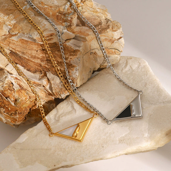 Wholesale Jewelry Stainless Steel Geometric Triangle Necklace With Electroplating Design For Women