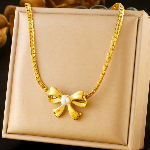 Wholesale Jewelry Stainless Steel Gold Plated Retro Woven Chain With Butterfly Dragonfly Insect Pattern For Women