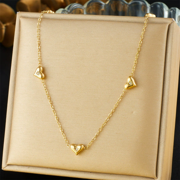 Wholesale Jewelry Stainless Steel Heartshaped Electroplated Collar Chain Necklace For Women