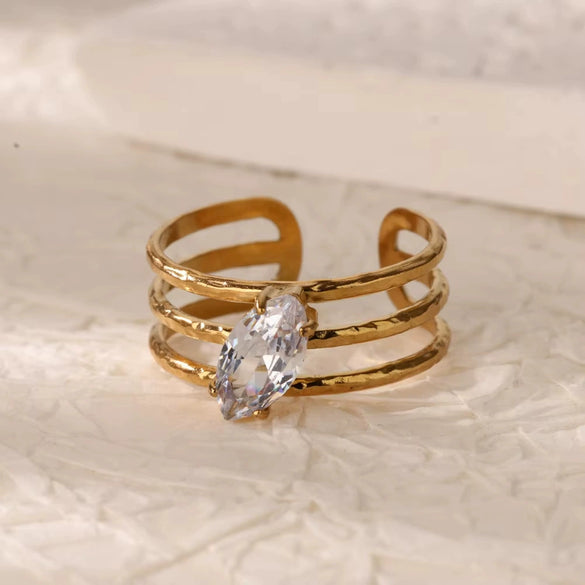 Wholesale Jewelry Stainless Steel Inlaid Green Zircon Geometric French Retro Style Electroplated Ring For Women