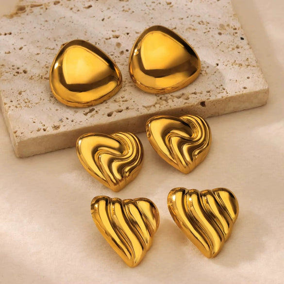 Wholesale Jewelry Stainless Steel Light Luxury Style Geometric Heart Shape Wave Electroplated Earrings For Women
