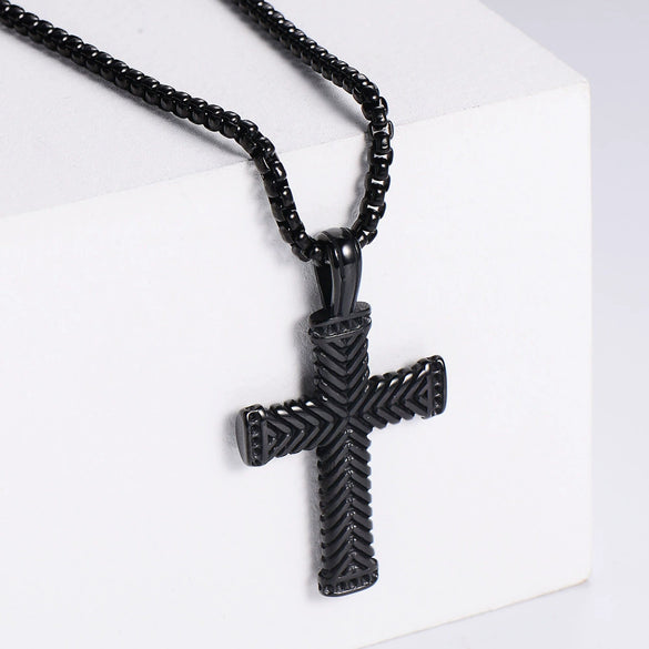 Wholesale Jewelry Stainless Steel Retro Style Doll Pattern Electroplated Unisex Necklace