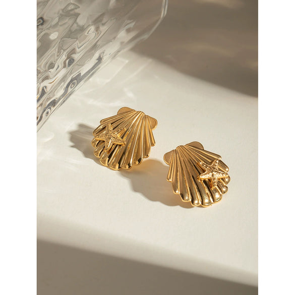 Wholesale Jewelry Stainless Steel Shell Geometric Starfish Earrings For Women With Electroplating Treatment In Natural Style