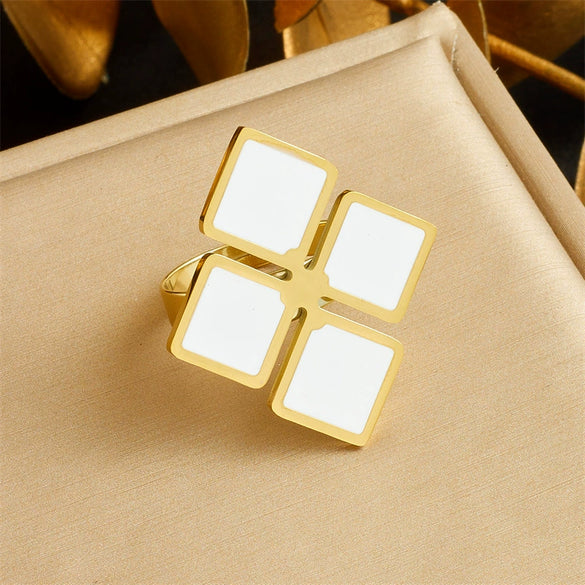 Wholesale Jewelry Stainless Steel Snake Bone Chain Electroplating Highend Women's Stacked Necklace Ring Earrings Set