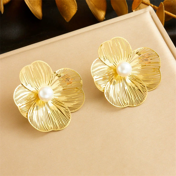 Wholesale Jewelry Stainless Steel Snake Bone Chain Plants And Flowers Pattern Electroplating Highend Women's Necklace Earring Ring Set