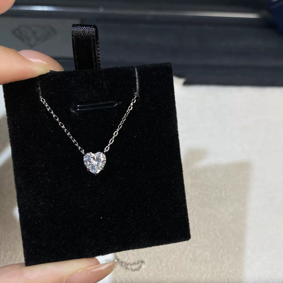 Wholesale Jewelry Sterling Silver Heart Pendant Ochain Necklace For Women Lovely Style Diamond Inlay