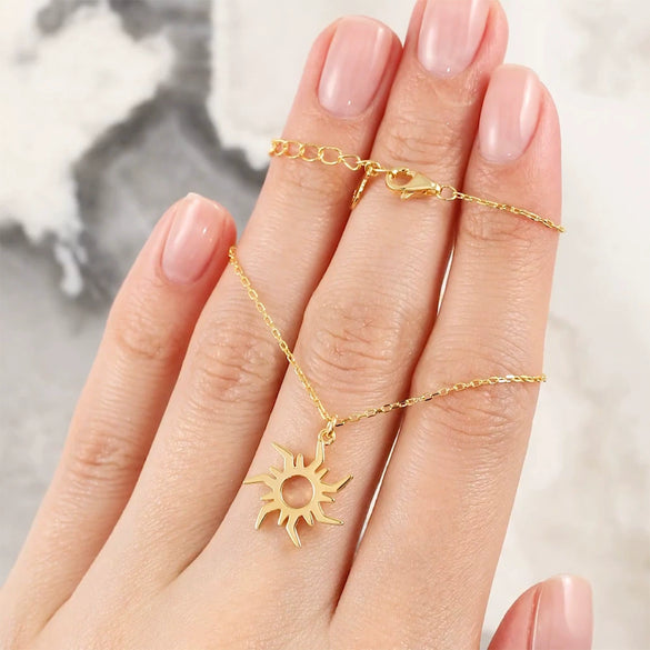 Wholesale Jewelry 925 Sterling Silver Light Gold Electroplated Sunflower Small Animal Oshaped Chain Earrings Necklace For Women