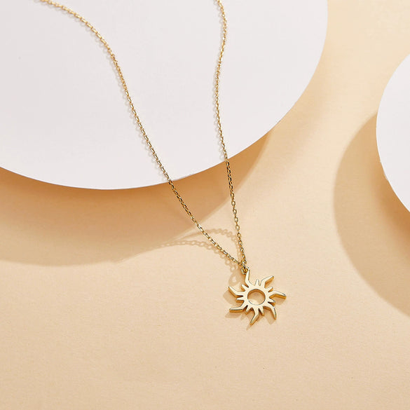 Wholesale Jewelry 925 Sterling Silver Light Gold Electroplated Sunflower Small Animal Oshaped Chain Earrings Necklace For Women