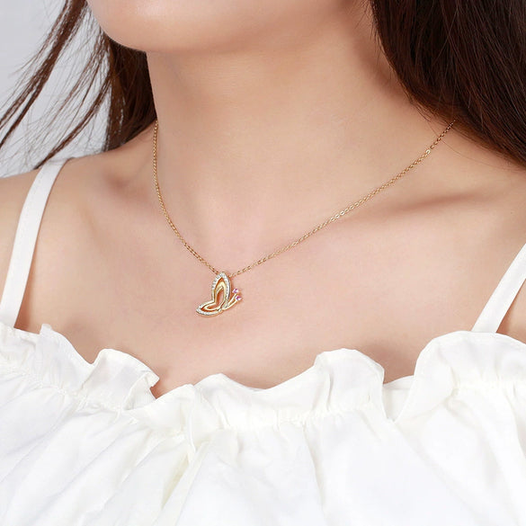 Wholesale Jewelry 925 Sterling Silver Necklace With Wings Zircon Three Dimensional Magnetic Suction Opening And Closing Geometric Style