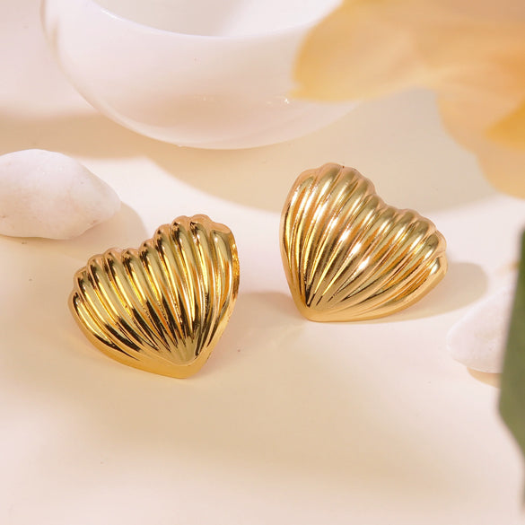 Wholesale Jewelry Sweet Cool Style Stainless Steel Peach Heart Earrings Electroplated