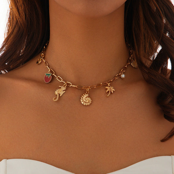 Wholesale Jewelry Sweet Geometric Alloy Clavicle Chain With Strawberry Pattern For Women