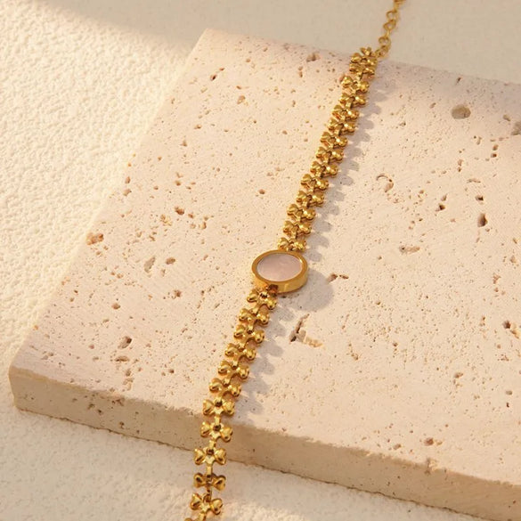 Wholesale Jewelry Sweet Simple Style Round Heart Shape 304 Stainless Steel Shell 18K Gold Plated Round Plating Bracelets Necklace