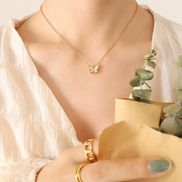 Wholesale Jewelry Sweet Style Butterfly White Seashell 316L Stainless Steel Electroplated Necklace Earrings Set For Women