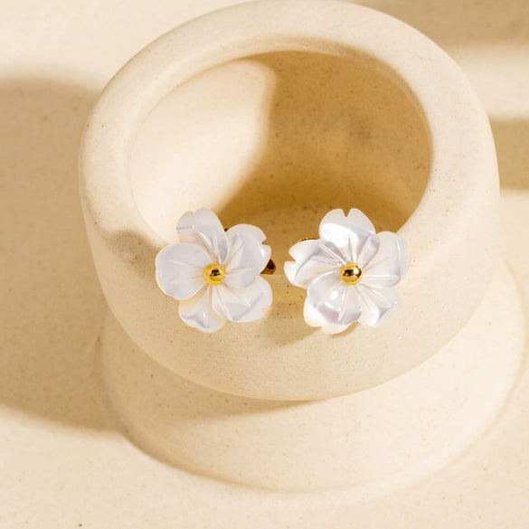 Wholesale Jewelry Sweet Style Shell Inlaid Stainless Steel Flower Shape Necklace Earrings Ring Set