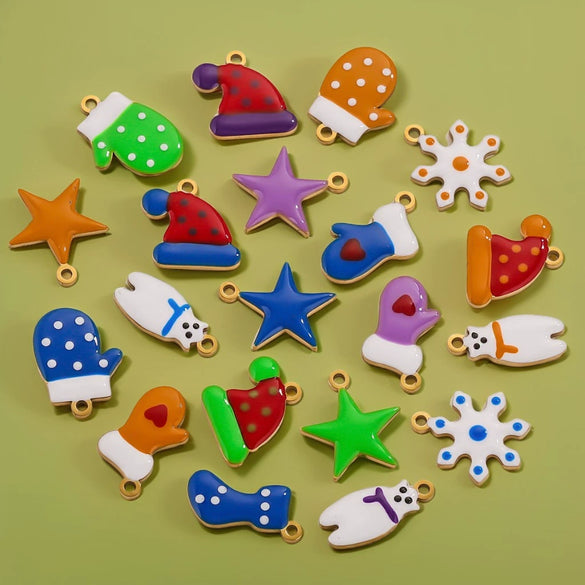 Wholesale Jewelry Titanium Steel Christmas Cartoon Pendant With Snowflake And Fivepointed Star Electroplated Diy Handmade Styling With Letters Numbers Text
