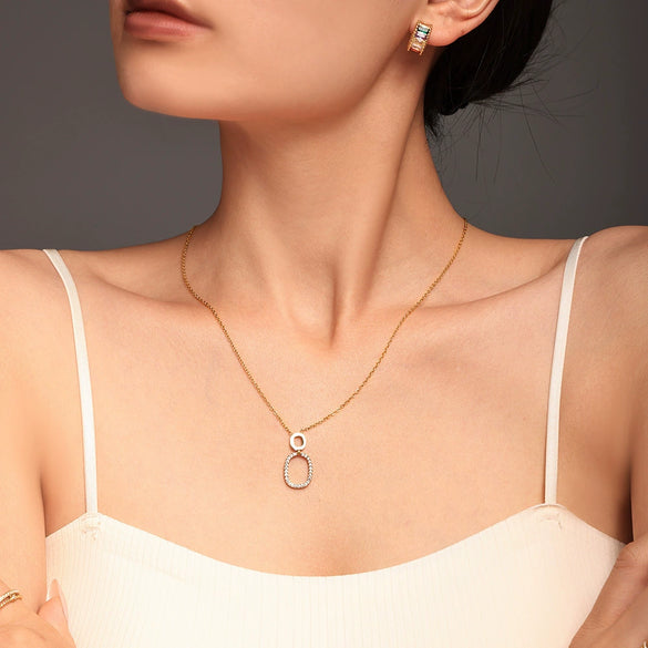 Wholesale Jewelry 316L Stainless Steel Double Ring Small Round Design Sense Necklace Bracelet Suit Electroplated For Women With Personality And Geometric Style