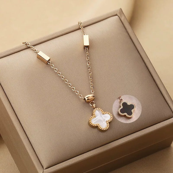 Wholesale Jewelry Titanium Steel Four Leaf Clover Clavicle Chain With Mixed Gemstone Inlay And Geometric Pattern And Electroplating Treatment For Women