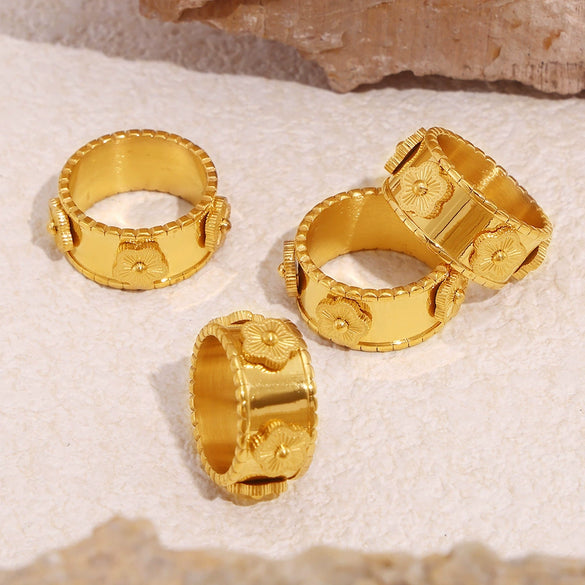 Wholesale Jewelry Titanium Steel French Embossed Flower And Geometric Kaleidoscope Bracelet And Ring Electroplated Fashion Style