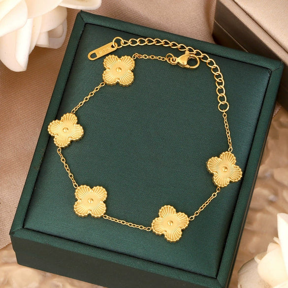 Wholesale Jewelry Titanium Steel Geometric Fourleaf Clover Electroplating Light Luxury Nonfading Necklace Bracelet Earrings Set