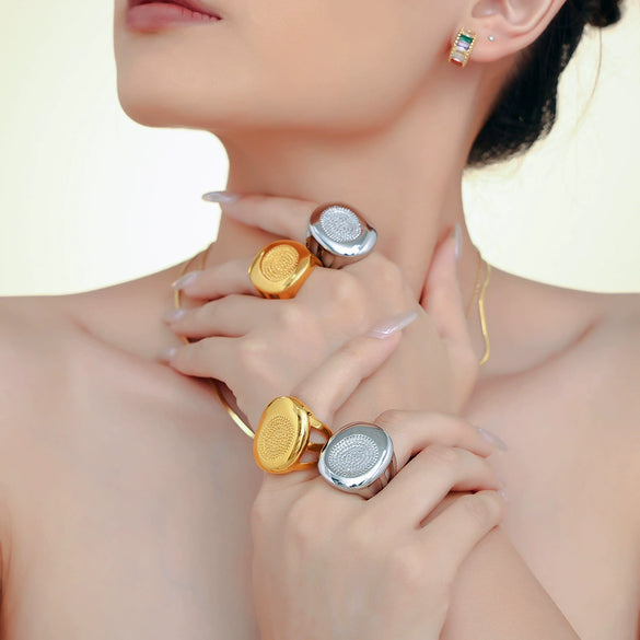 Wholesale Jewelry Titanium Steel Geometric Palm Pattern Pvd Goldplated Ring