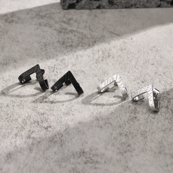 Wholesale Jewelry Titanium Steel Men's Geometric Vshaped Ear Studs Electroplated