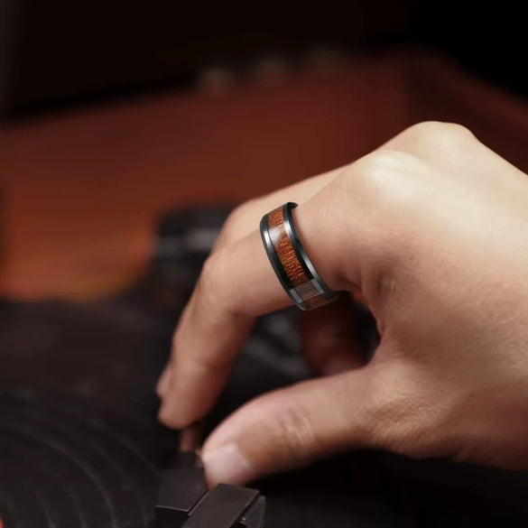 Wholesale Jewelry Titanium Steel Men's Ring Inlaid Acacia Wood With Geometric Pattern And Dripping Oil Treatment