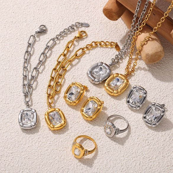 Wholesale Jewelry 316L Stainless Steel Oval Chain Style Retro Light Luxury Cold Niche Design Electroplated Earrings Bracelet Set
