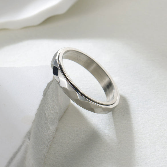Wholesale Jewelry Titanium Steel Rhombus Cutout Decompression Rotating Finger Ring Electroplated For Men And Women