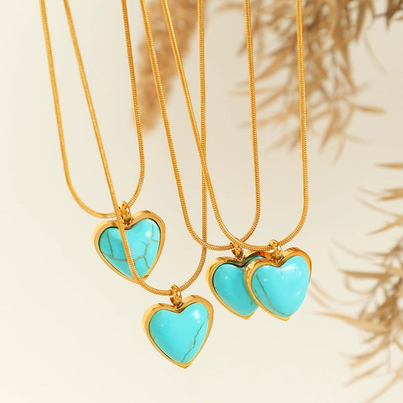 Wholesale Jewelry Turquoise 316L Stainless Steel Heartshaped Pendant Necklace Gem Inlaid