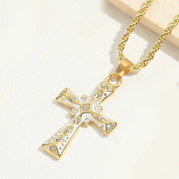 Wholesale Jewelry Vintage Cross Pendant Clavicle Chain Copper Mixed Gem Inlay Electroplating For Women