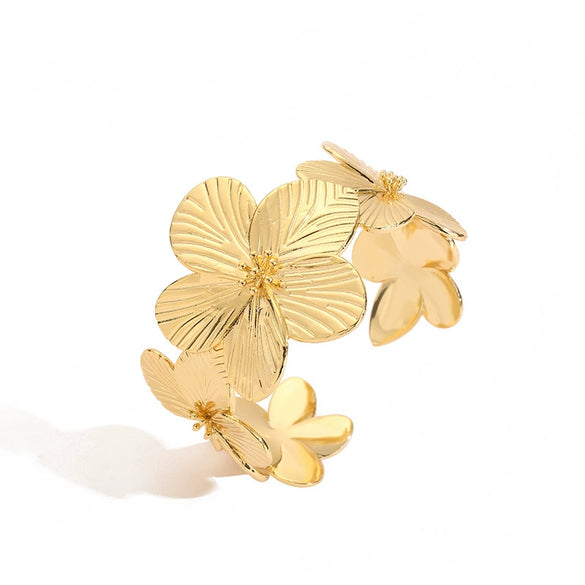 Wholesale Jewelry Vintage Style Flower Copper Electroplated Necklace Earring Bracelet Set For Ladies