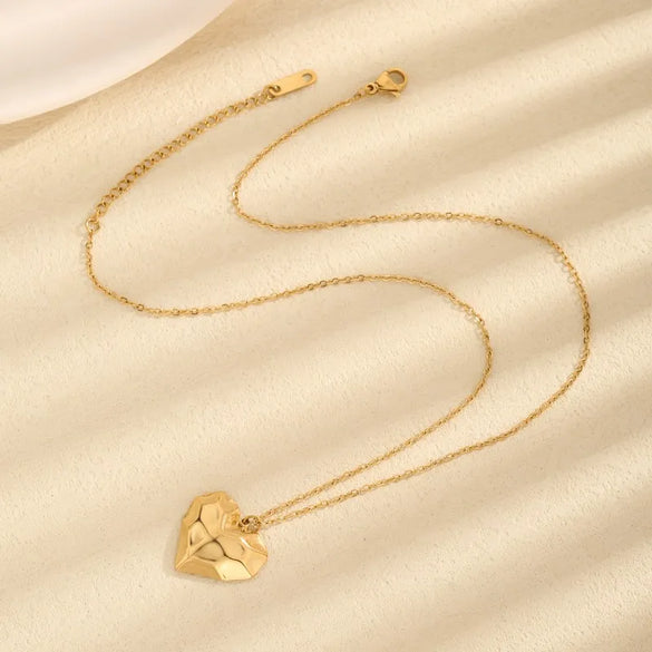 Wholesale Jewelry Vintage Style Simple Style Heart Shape 304 Stainless Steel Pendant Necklace