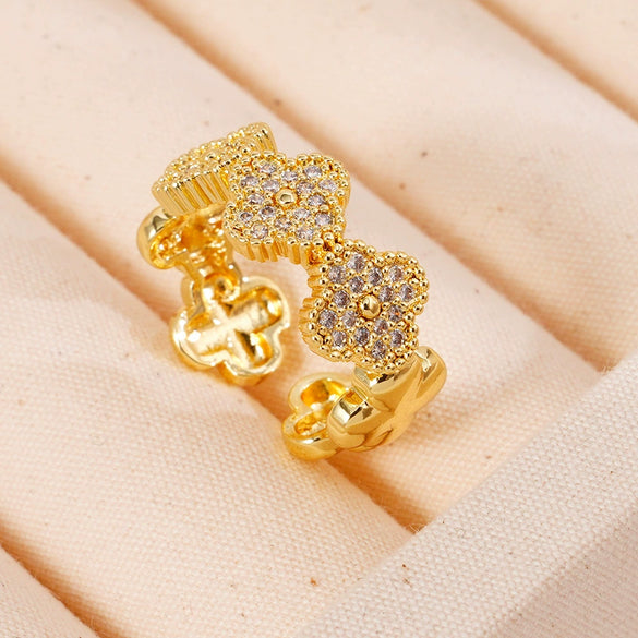 Wholesale Jewelry Women's Light Luxury Copper Fourleaf Clover Flower Ring With Electroplating