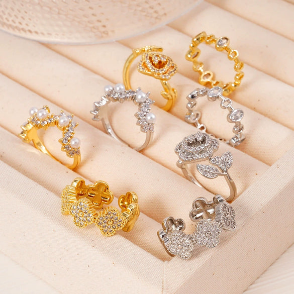 Wholesale Jewelry Women's Light Luxury Copper Fourleaf Clover Flower Ring With Electroplating