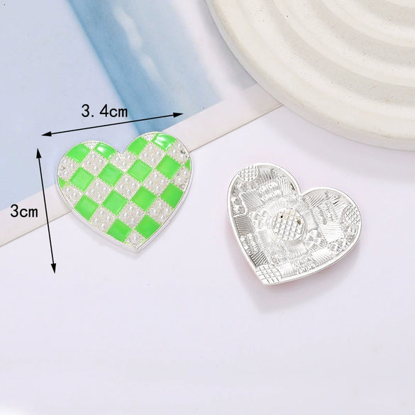 Wholesale Jewelry Zinc Alloy Dripping Oil Love Pattern Accessories