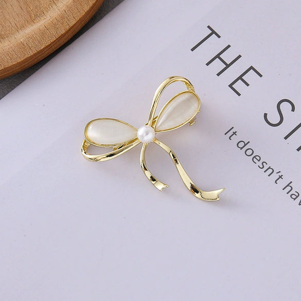 Wholesale Jewelry Zinc Alloy Goldplated Bow Shell Frog Clip Micropaved Princess Style