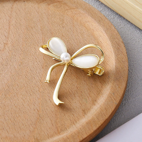 Wholesale Jewelry Zinc Alloy Goldplated Bow Shell Frog Clip Micropaved Princess Style
