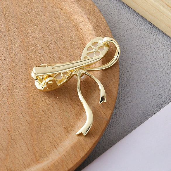 Wholesale Jewelry Zinc Alloy Goldplated Bow Shell Frog Clip Micropaved Princess Style